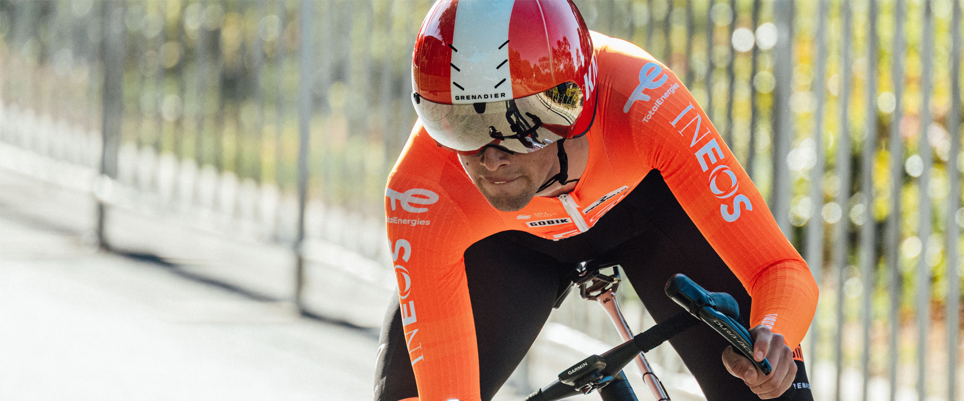 1920X800 Finish Line