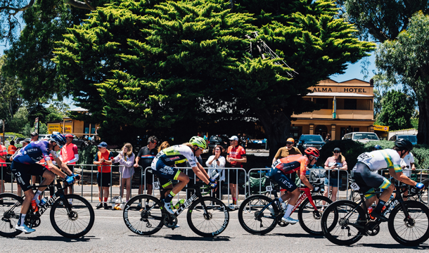 Live Site: Willunga — THINK! Road Safety Men's Stage 4