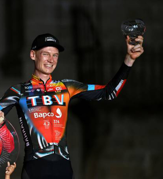 Haig represents Australia on the Vuelta a España podium for the first time in 12 years