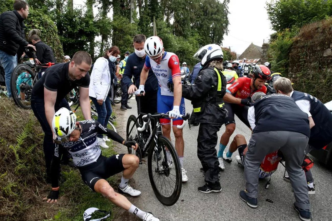 Source: Bettini Photo