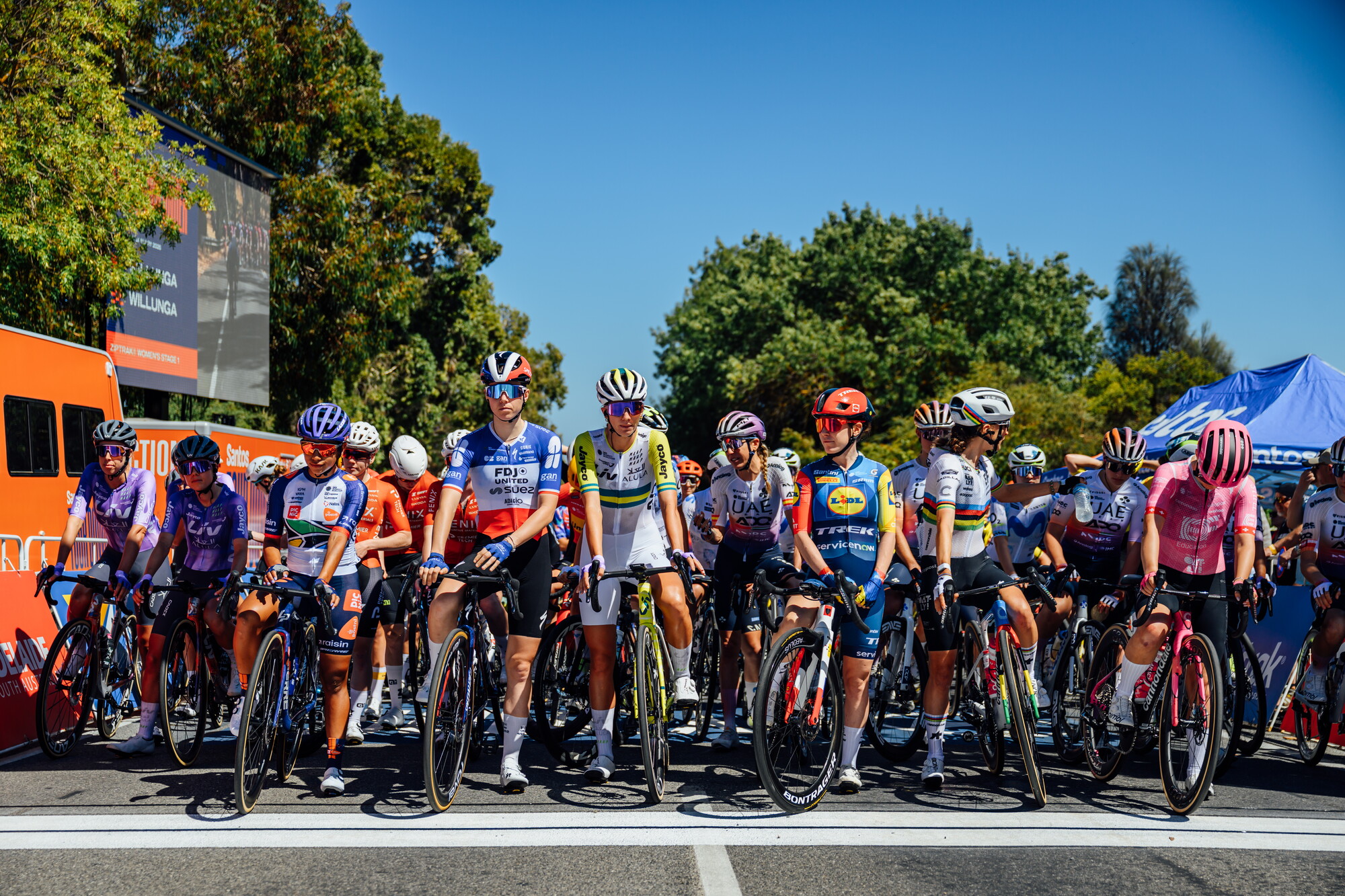 Coupland And Roseman Gannon Set For Tour De France Femmes 2027 2000Px